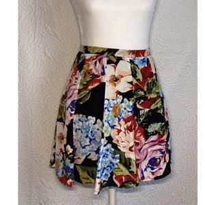 SHOW Me Your Mumu Black Floral Flowers Women's Mini Skater Skirt Size Small.